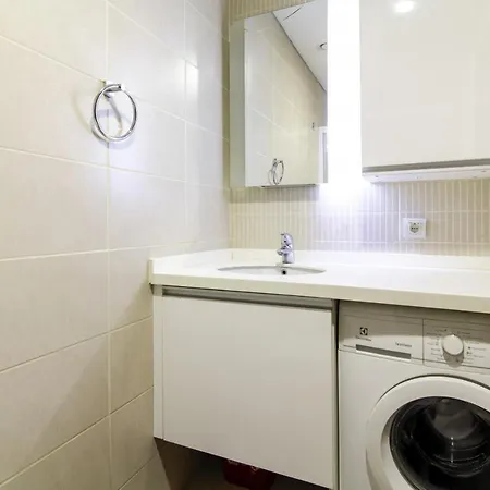 Flat With Amazing View In Atasehir Istambul
